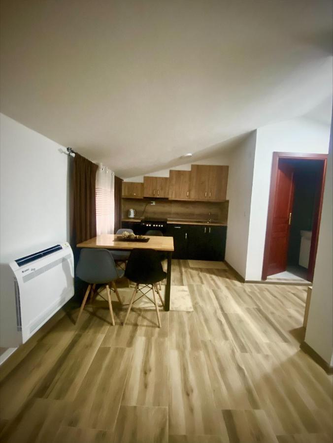 Clarina All Seasons Rooms & Apartments Kruševo 외부 사진